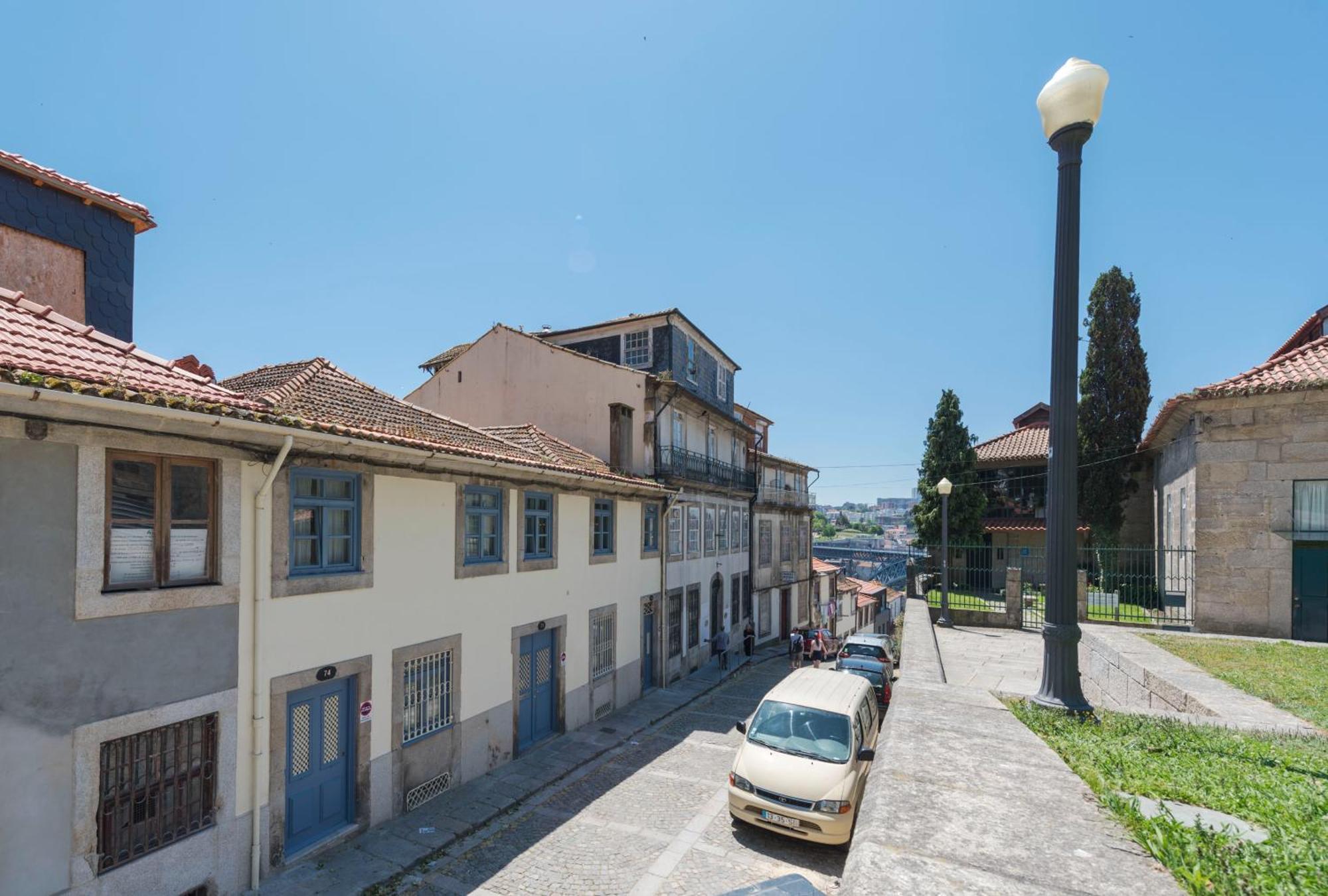 Casa Da Muralha Порто Екстериор снимка
